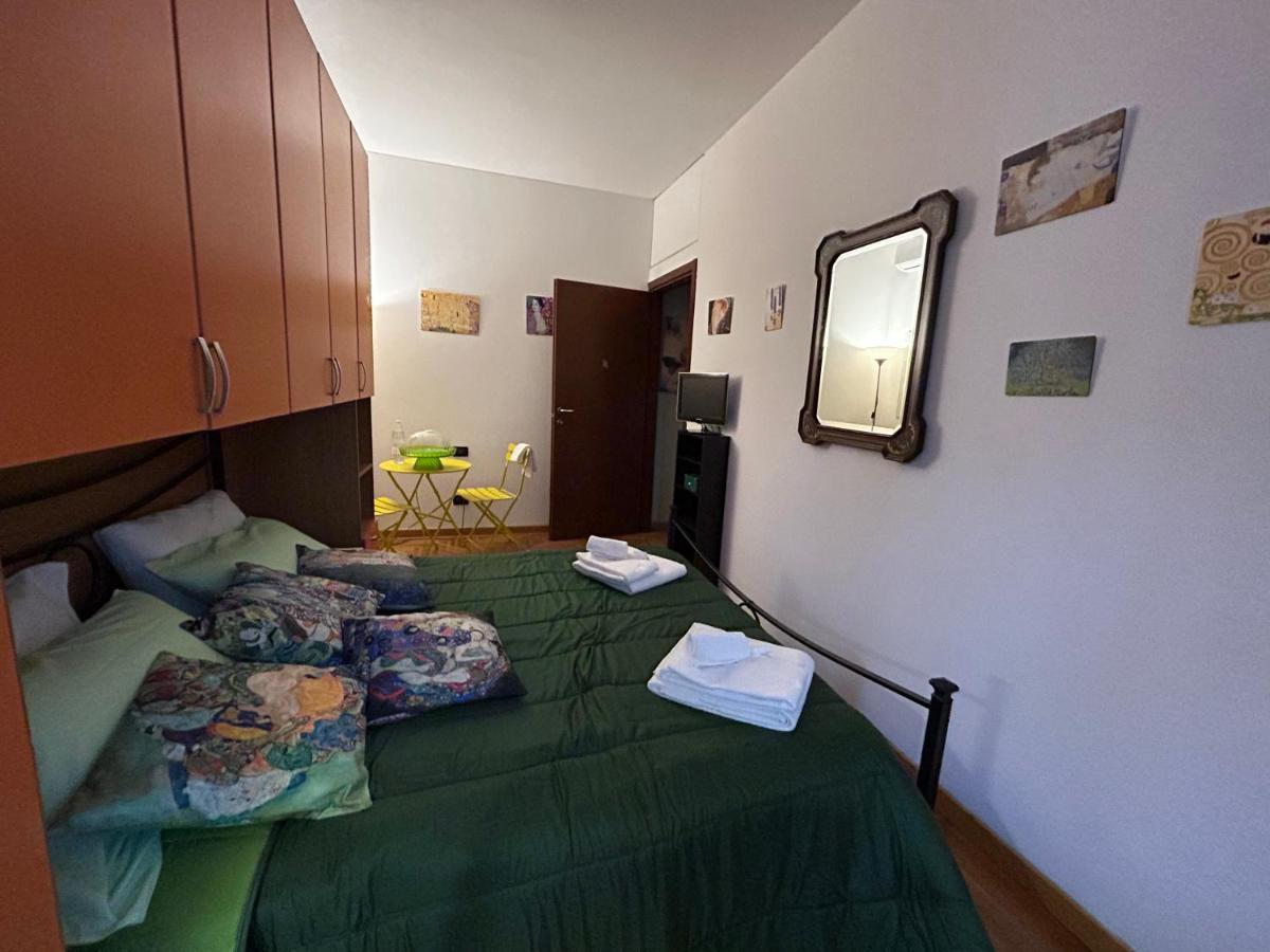Bed and breakfast Casa Milano Expo Sp Extérieur photo